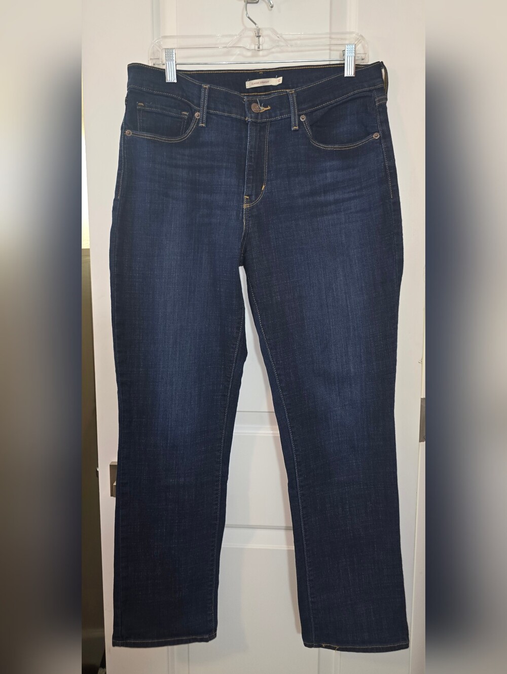 Levi's Classic Straight Jeans Women's Size 12 Medium W31 L30 Dark Wash Stretch